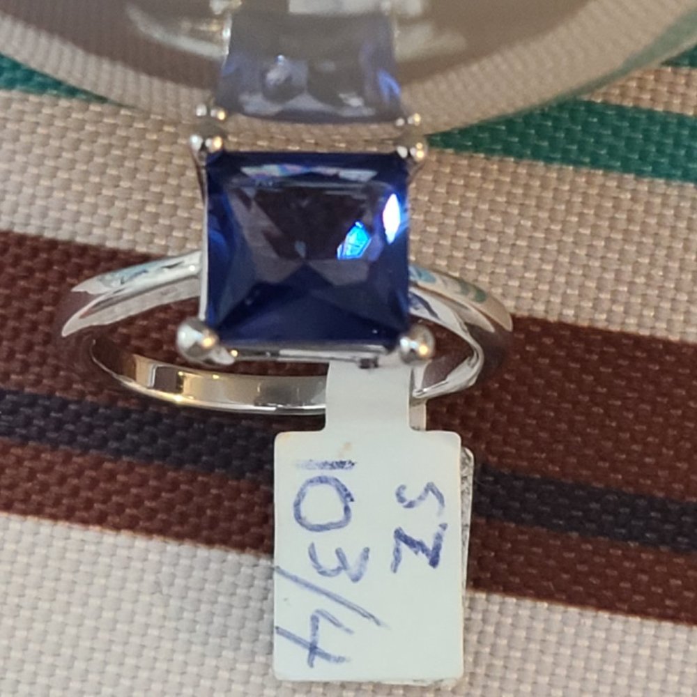925 Sterling Silver Princess Cut Blue Stone Solitaire Ring Size 10.75